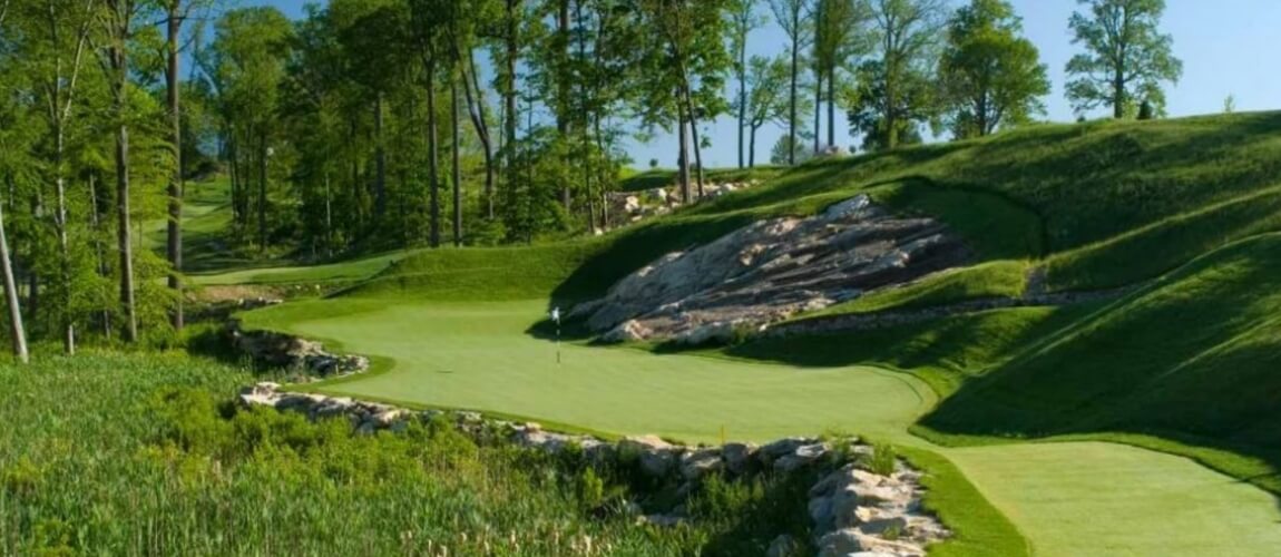 Pound Ridge golf course design shot of the green landscape